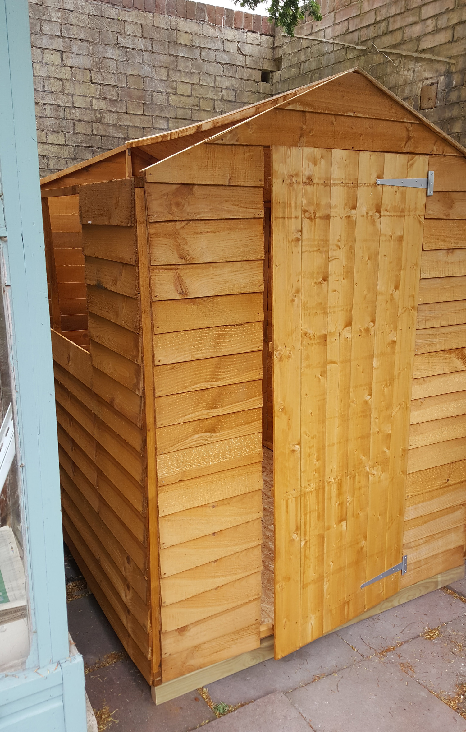 new shed - shell done