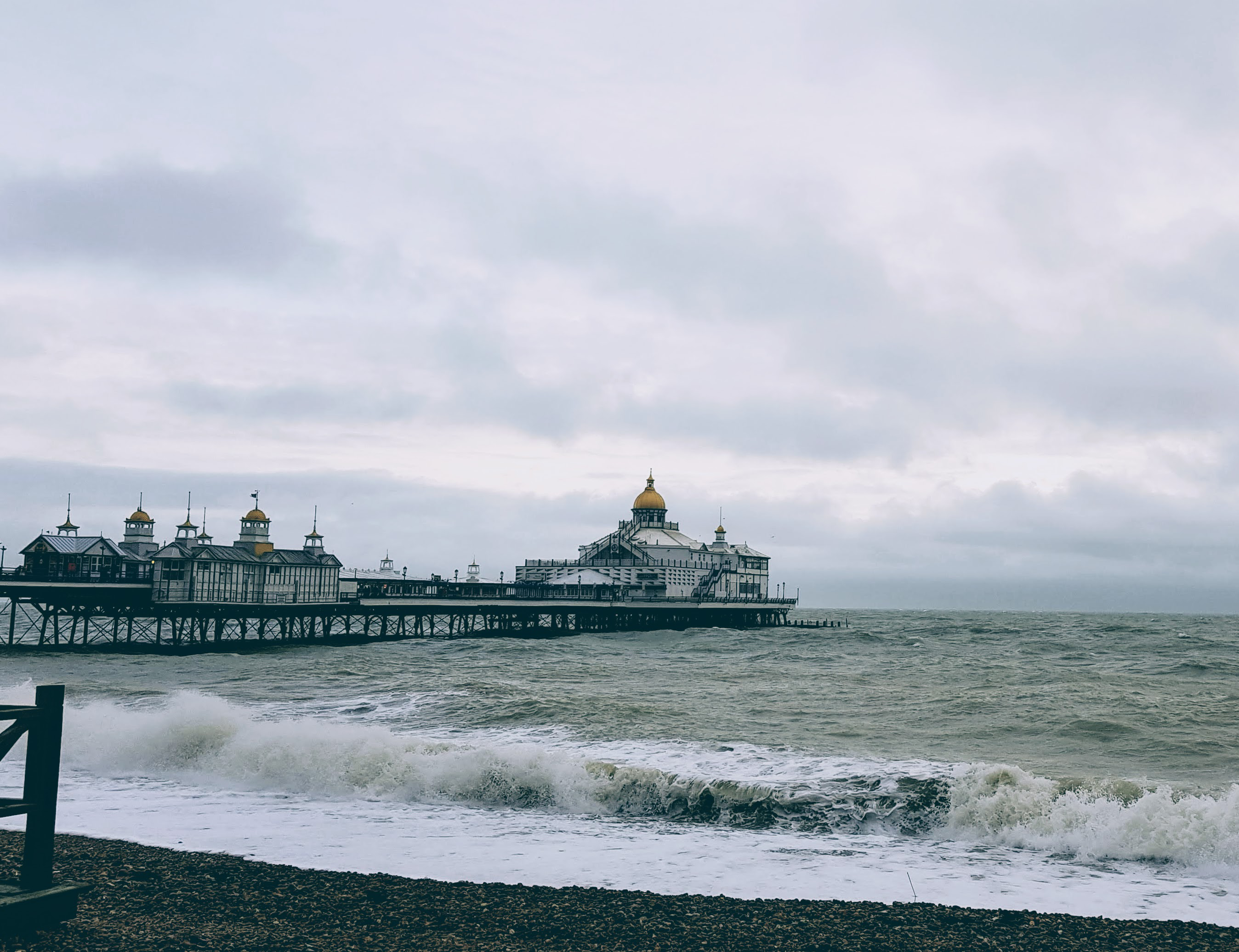 Eastbourne Pier, Boxing Day high tide
