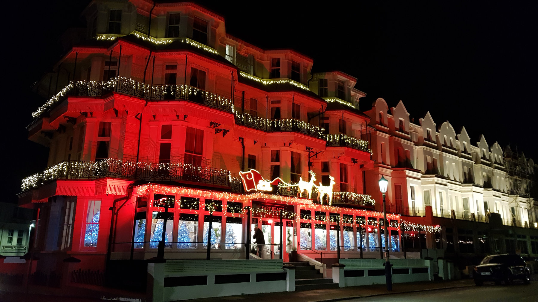 eastbourne-hotel-xmas-lights