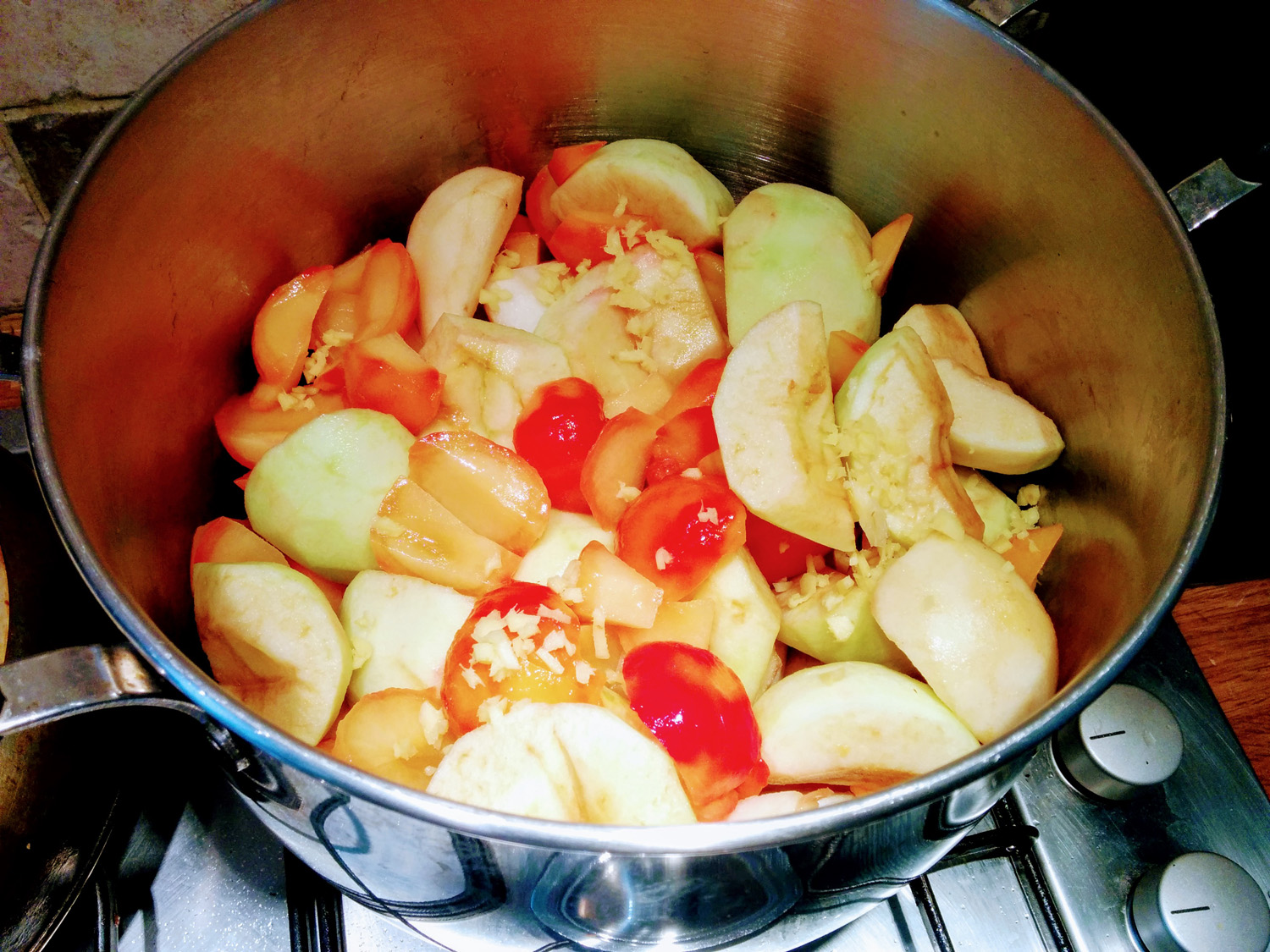 When I first put the fruit in the pan it looked like this.