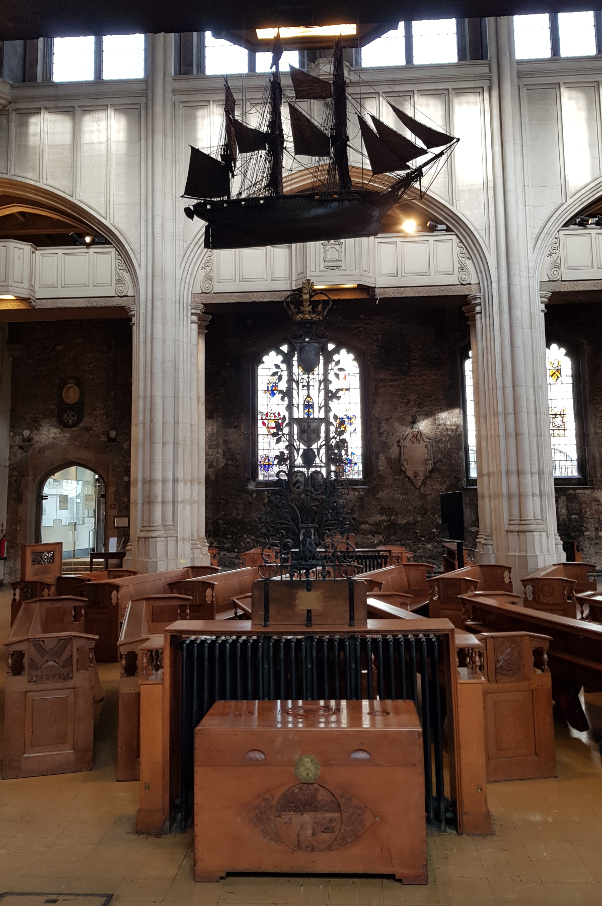 All Hallows by the Tower interior